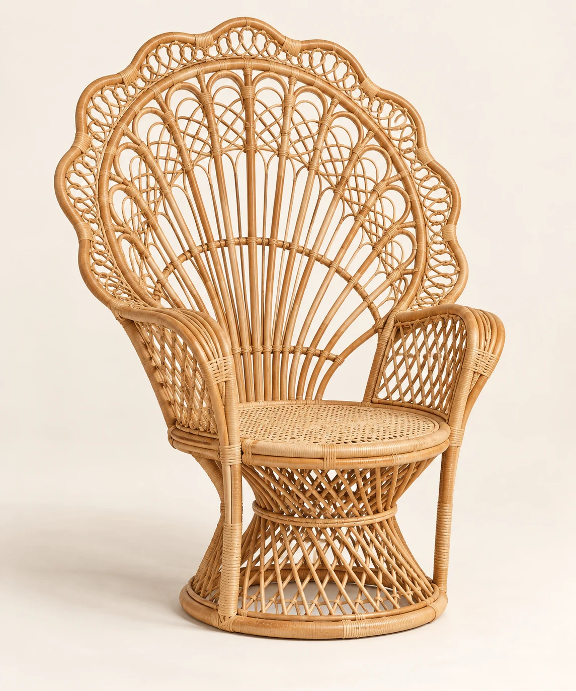Azura Peacock Chair in Natural Honey